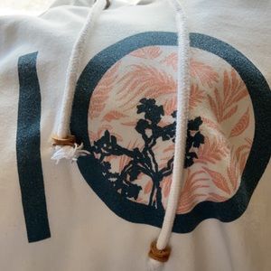 10 tree hoodie